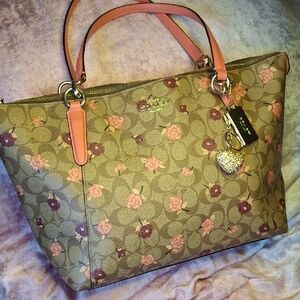 EUC Coach Floral Signature Tote in Pink and Brown with Gold Charm
